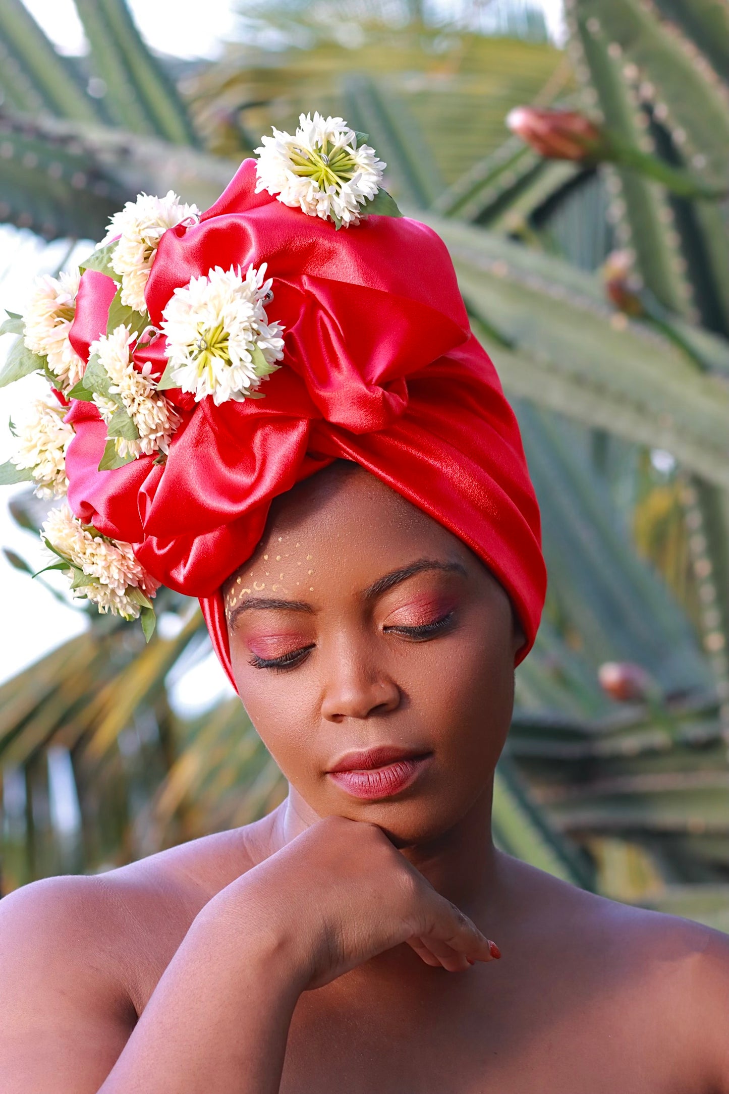 Bonnet flex maxi rouge satin duchesse