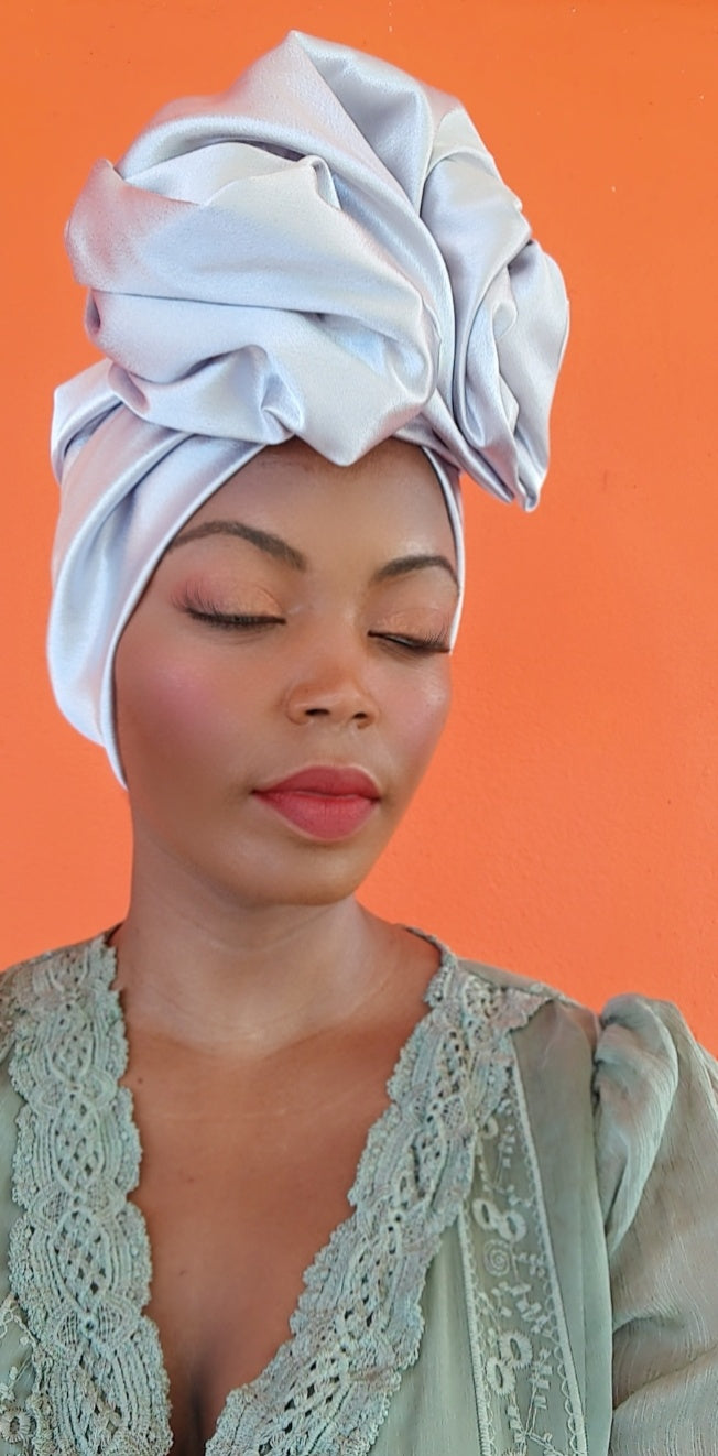 Bonnet flex maxi argenté satin duchesse