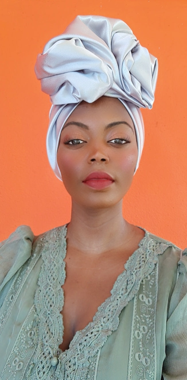 Bonnet flex maxi argenté satin duchesse